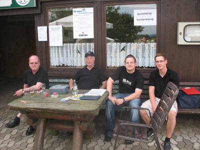 Die Ruhe vor dem Sturm: Dieter Schwarz, Walter Grill, Christian Prahl und Marcel