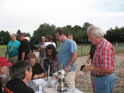Realgemeinde und Gebrauchshundsportverein melden sich an